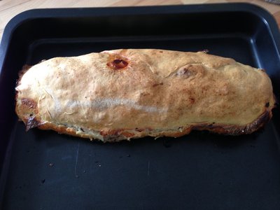 Apfelstrudel_4.thumb.jpg.c5437becaf76a4911b2750d3a29a4e8a.jpg