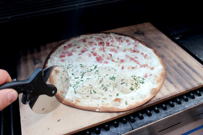 flammkuchen-post2.thumb.jpg.74719102158bfa3405ab3dde5a1816d2.jpg