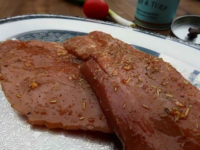 Grillfehler - Lieber selbst marinieren anstatt fertig mariniertes Fleisch zu kaufen