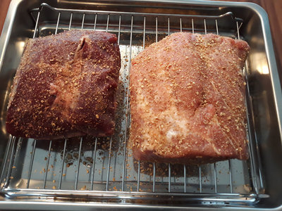 2-Schwein-gewuerzt.jpg